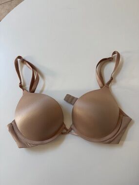 Victoria secret bombshell bra